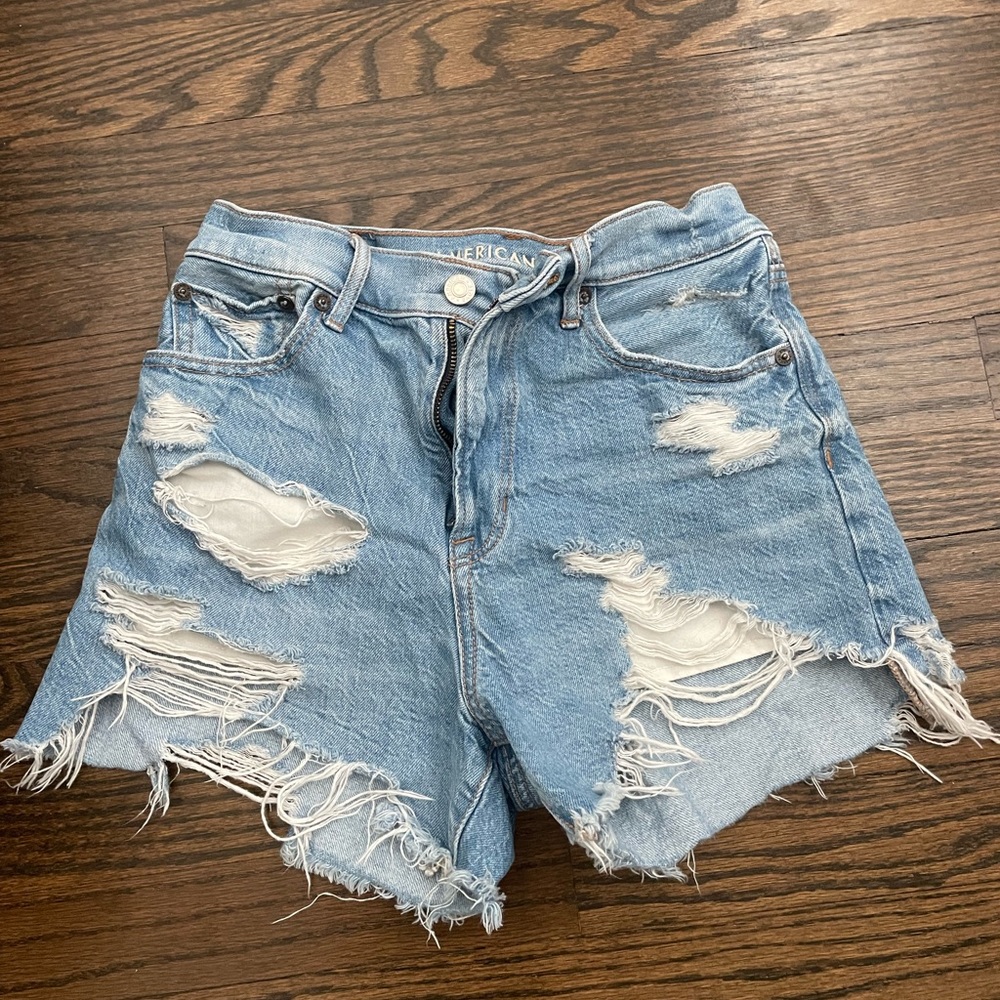 American Eagle Ripped Jean Shorts 00